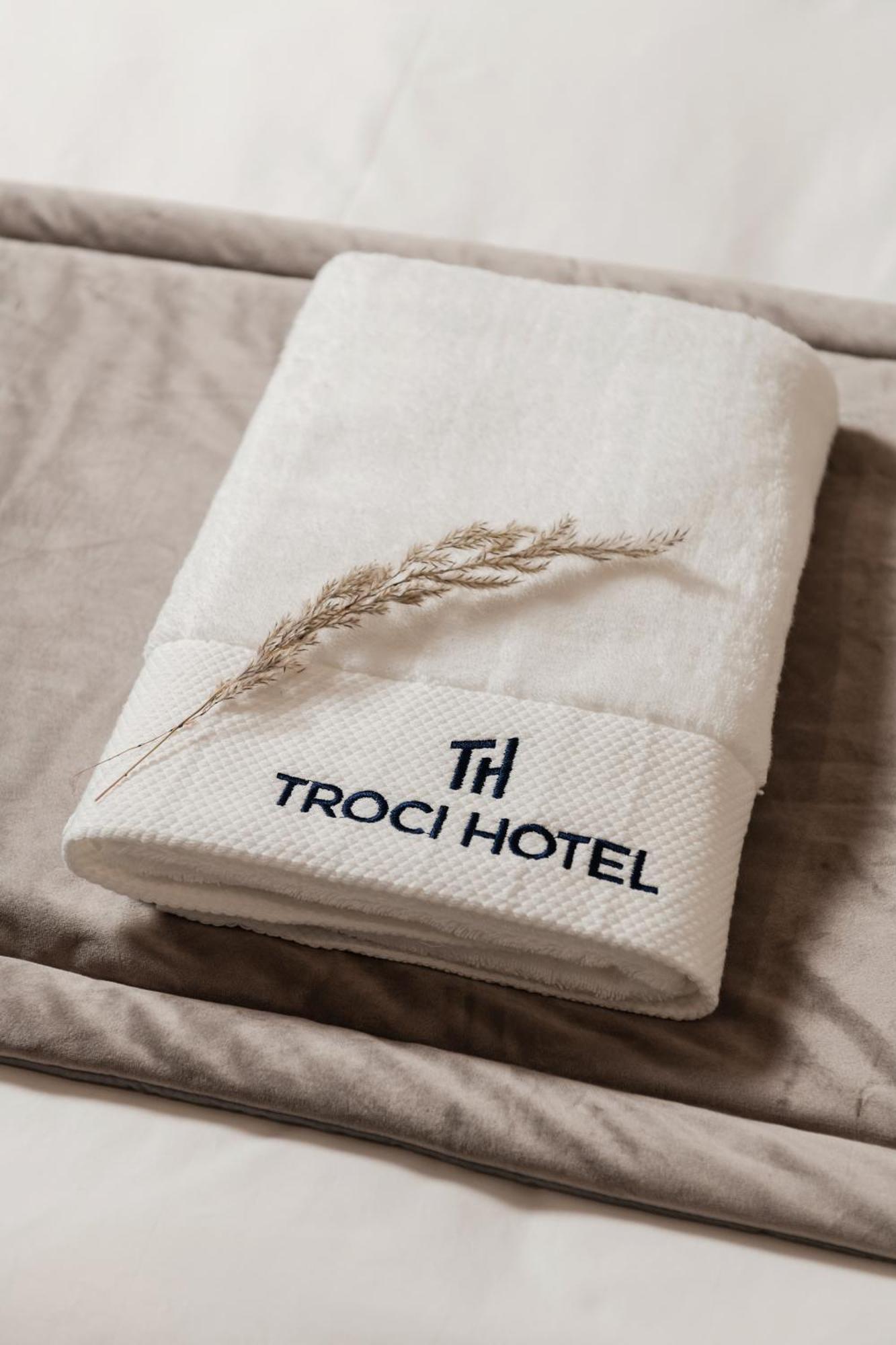 Troci Hotel Kamez Esterno foto
